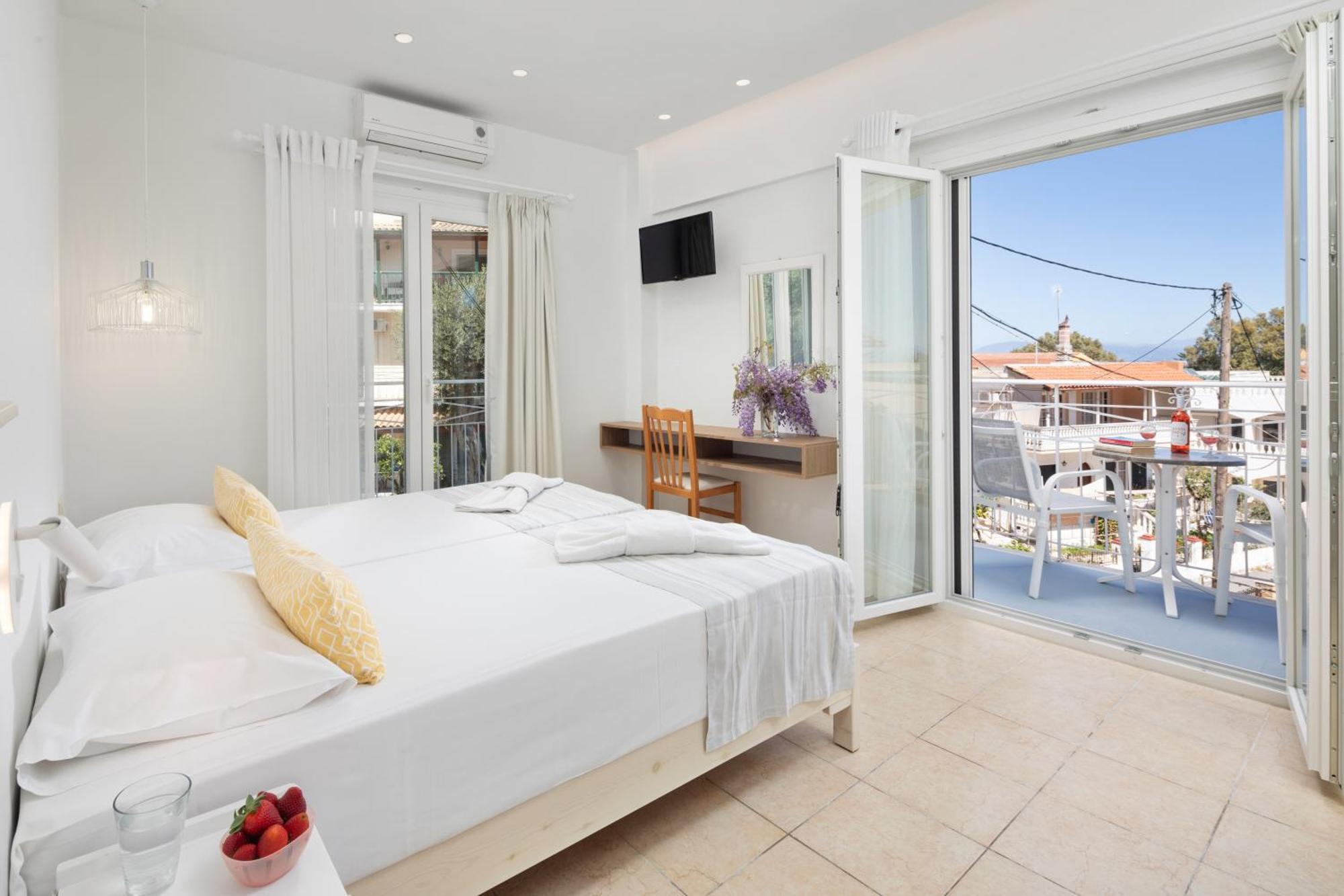 בניטסס Bella Vista Beach Hotel מראה חיצוני תמונה