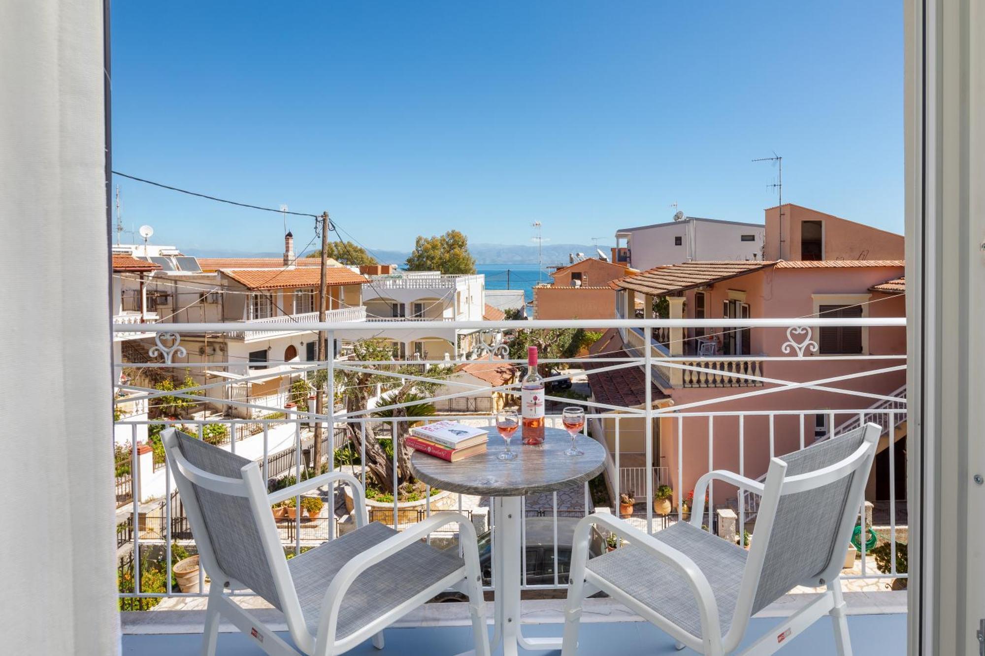 בניטסס Bella Vista Beach Hotel מראה חיצוני תמונה