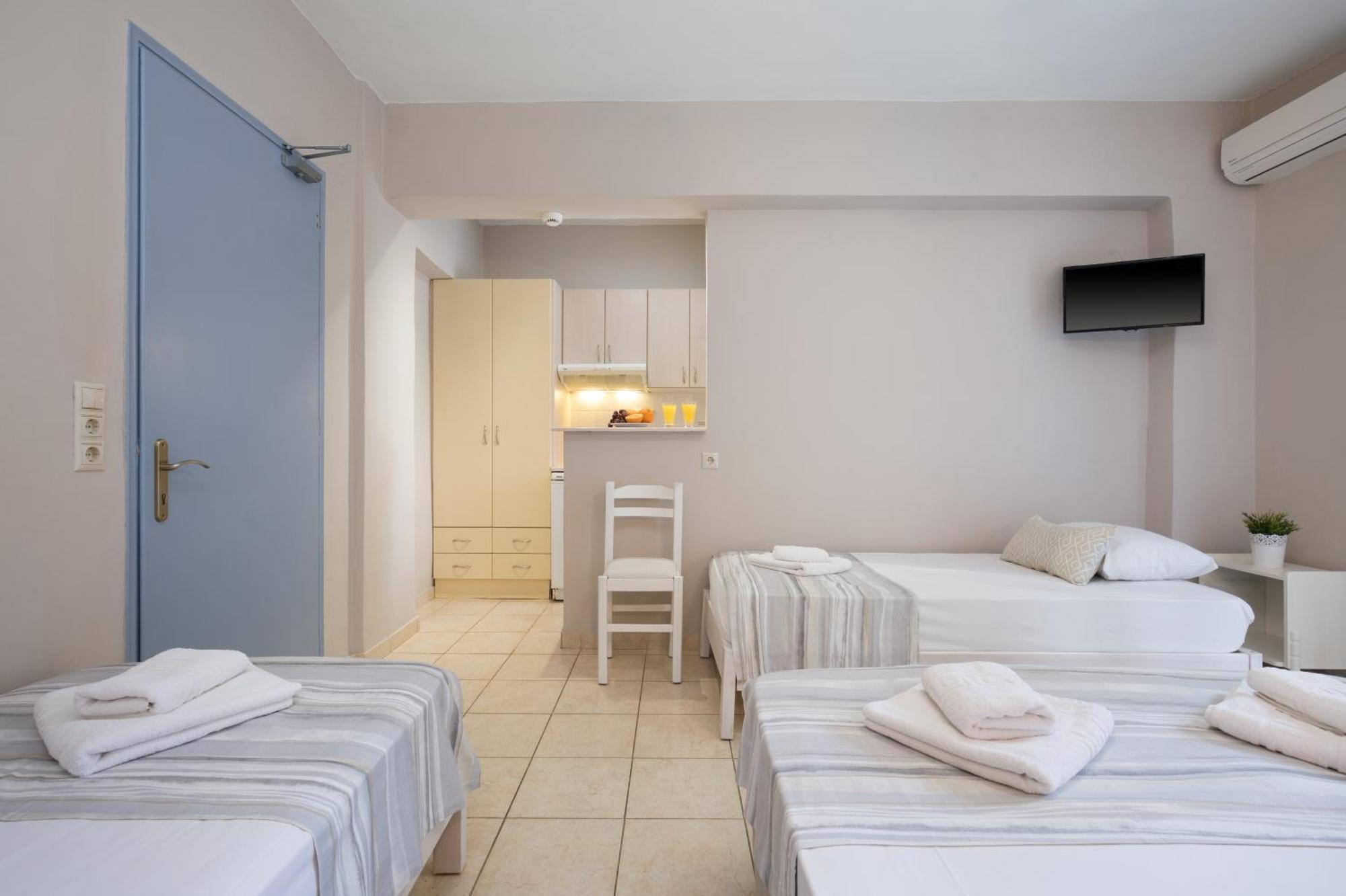 בניטסס Bella Vista Beach Hotel מראה חיצוני תמונה