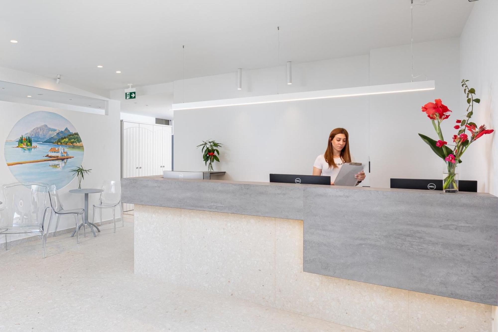 בניטסס Bella Vista Beach Hotel מראה חיצוני תמונה