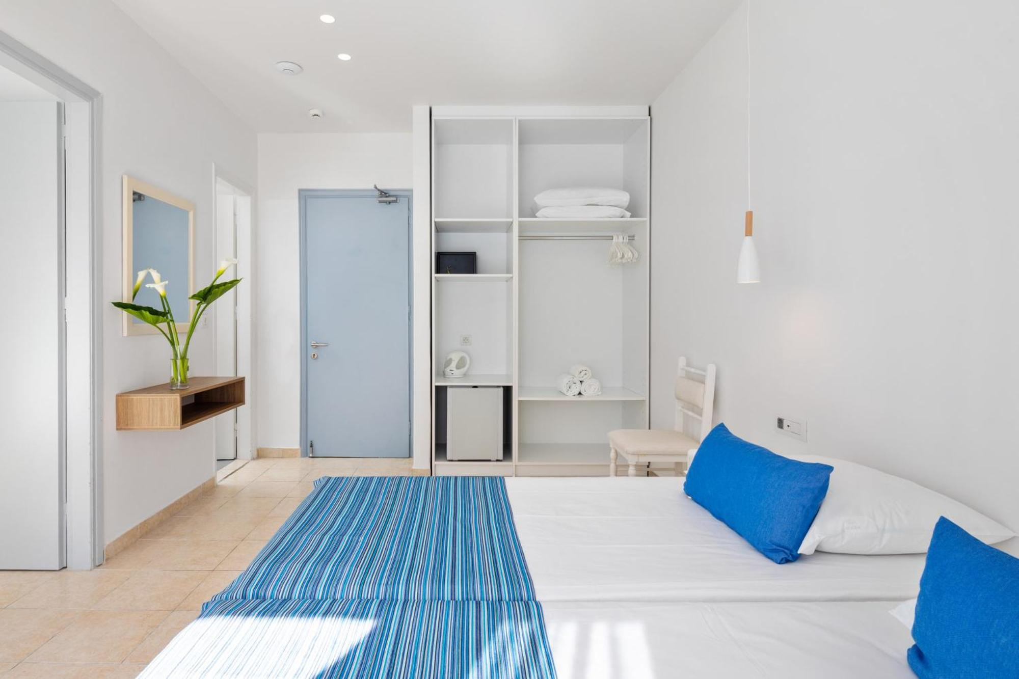 בניטסס Bella Vista Beach Hotel מראה חיצוני תמונה